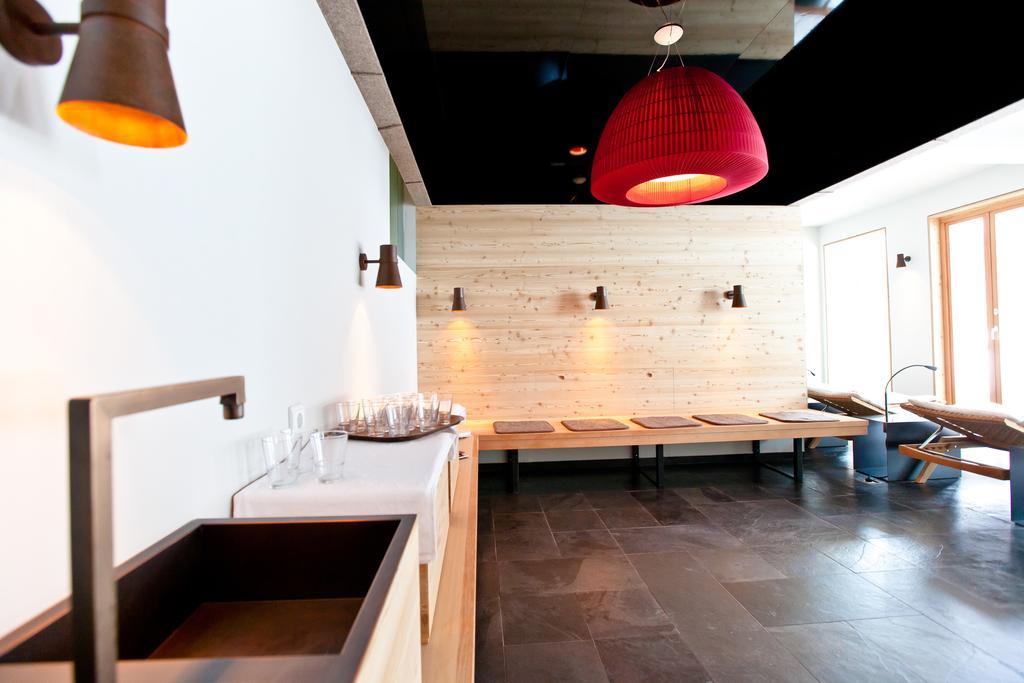 Alfonsstueberl - Ferienwohnungen & Restaurant Innervillgraten Eksteriør bilde